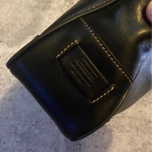 Authentic Vintage Coach A2S-7776 Hampton Lunch Tote Black Leather - Picture 5 of 11